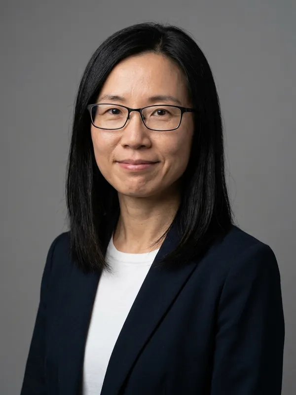 Glasses On AI headshot example — Frames kept, no glare