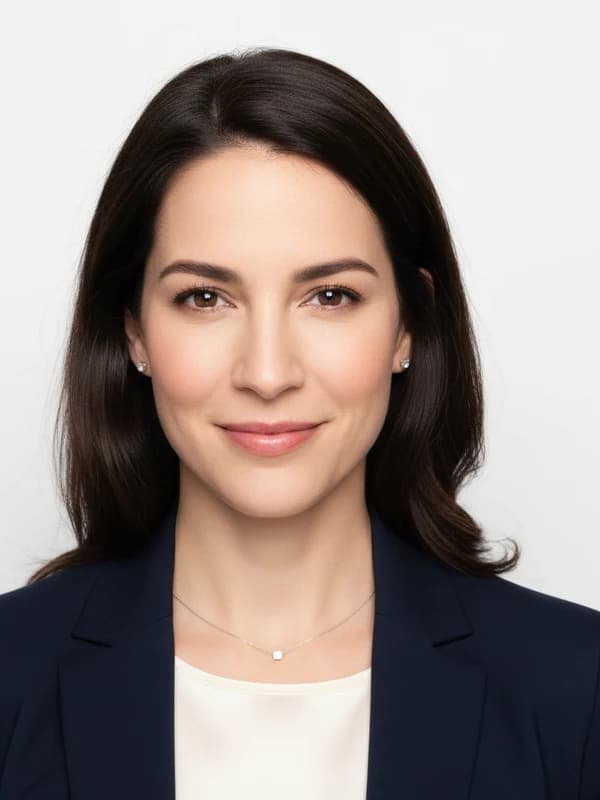 Hurley Squinch AI headshot example