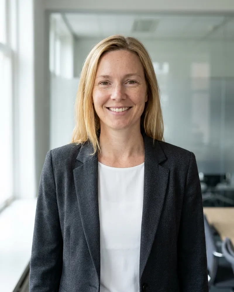 Zakelijke foto met antraciet blazer